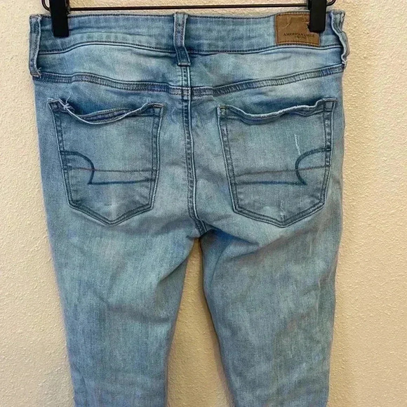 AMERICAN EAGLE Distressed Women’s Jeggings - Picture 7 of 9